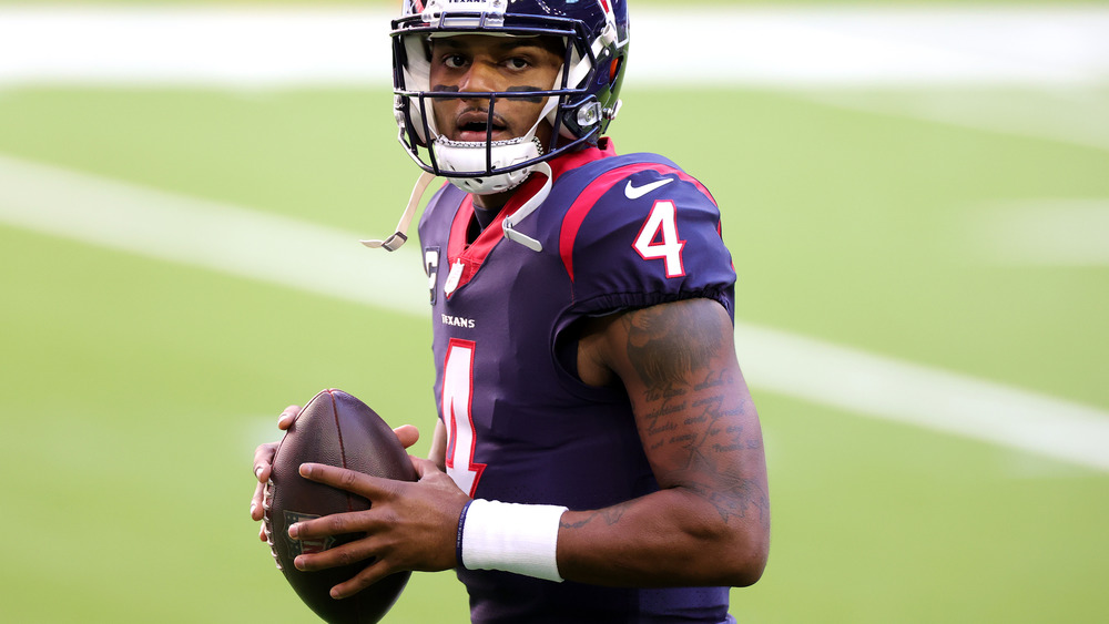 Deshaun Watson playing the Tennessee Titans in 2021