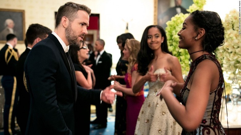 Ryan Reynolds Malia Obama Sasha Obama 