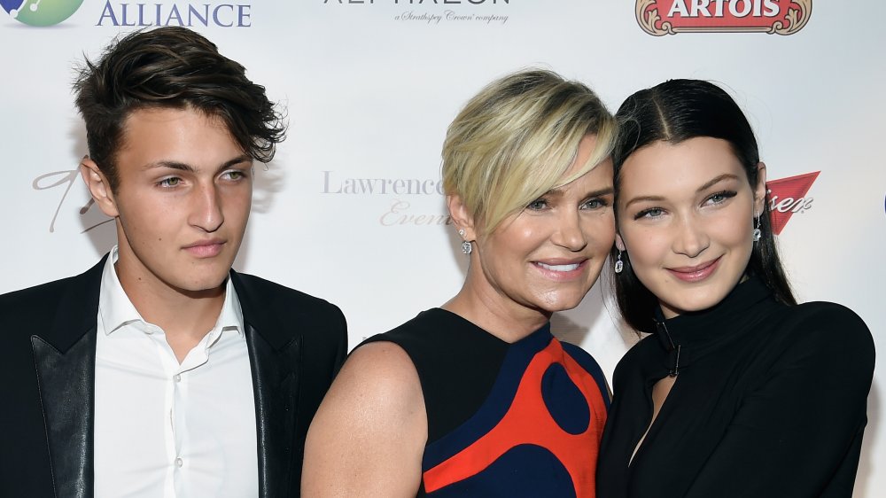 Anwar Hadid, Yolanda Hadid, Bella Hadid