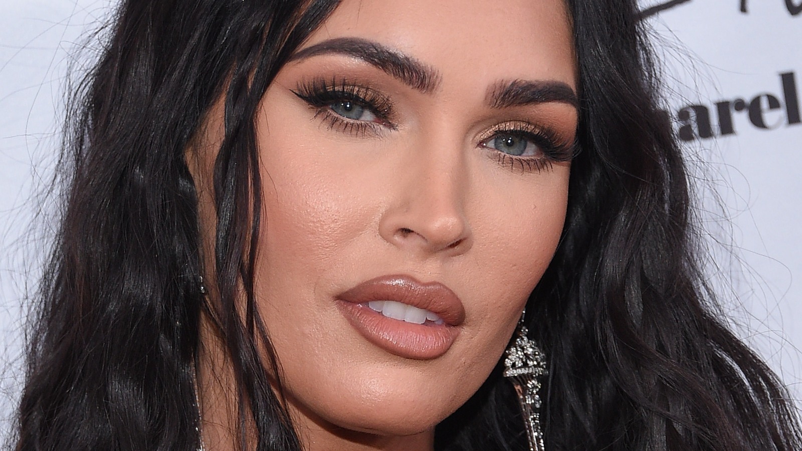 Insider Predicts Megan Fox And Machine Gun Kelly Will Reconcile After ...