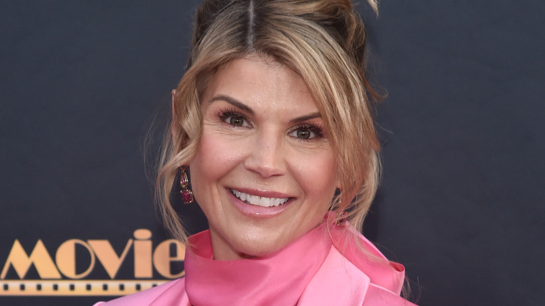 Lori Loughlin in pink