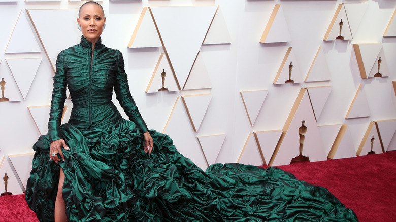 Jada Pinkett Smith posing at the Oscars