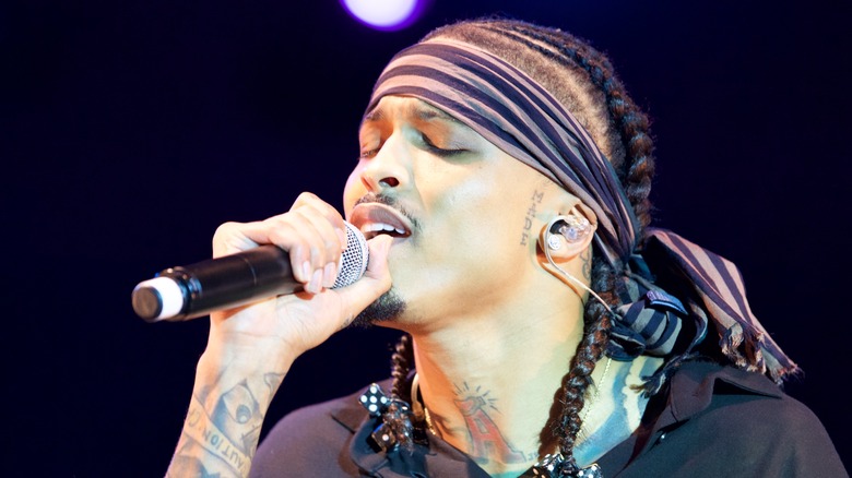 August Alsina performs at the Los Angeles Soul Music Festival