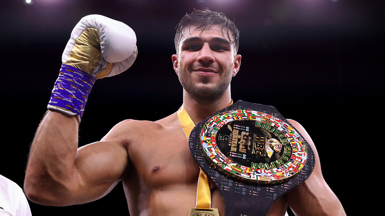 Tommy Fury posing after win