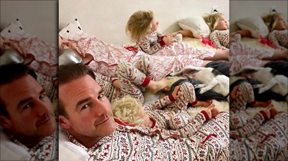 James Van Der Beek and his kids in 2020