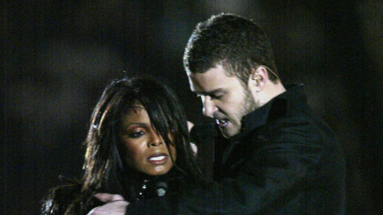 Janet Jackson and Justin Timberlake performing at the 2004 Super Bowl halftime show