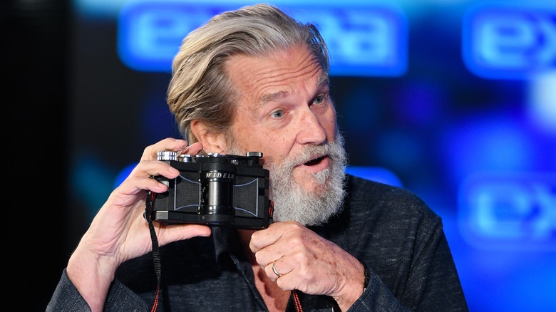 Jeff Bridges poses with his Widelux camera.