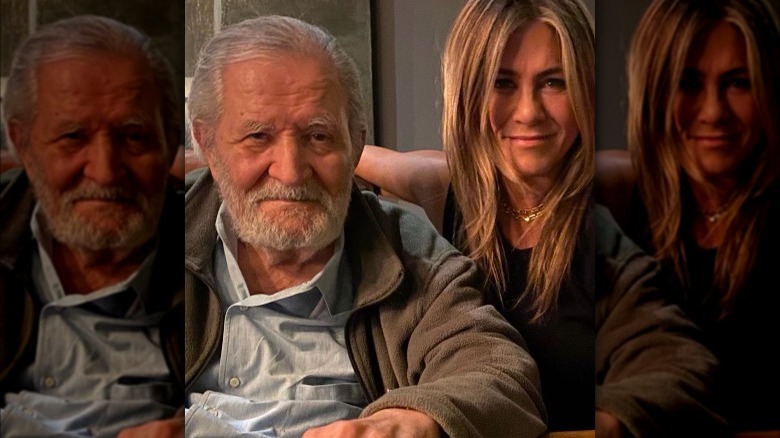 John and Jennifer Aniston pose together