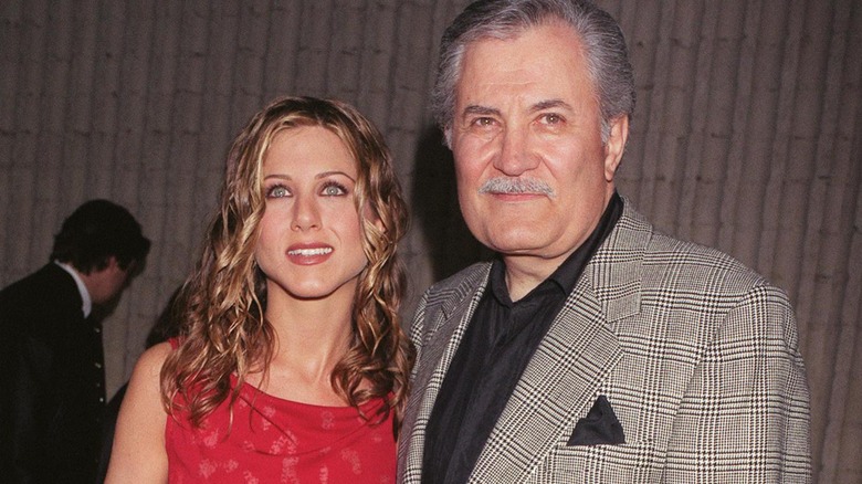 Jennifer Aniston smiling with dad