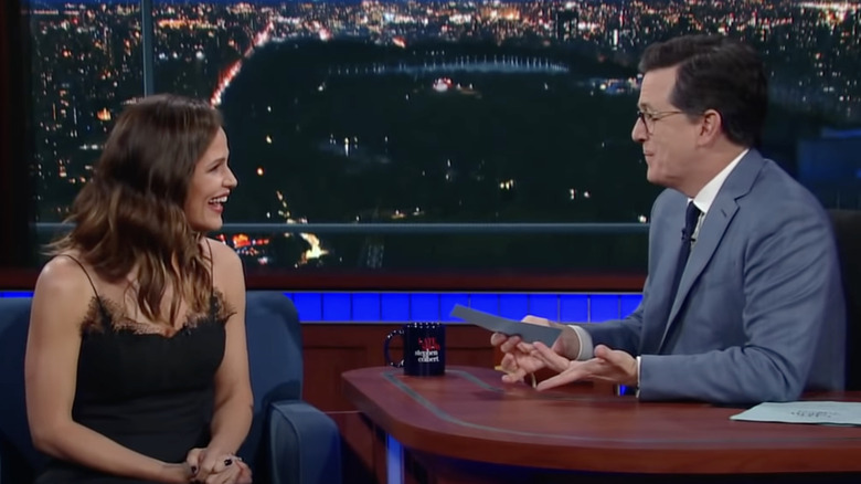 Jennifer Garner, Stephan Colbert talking