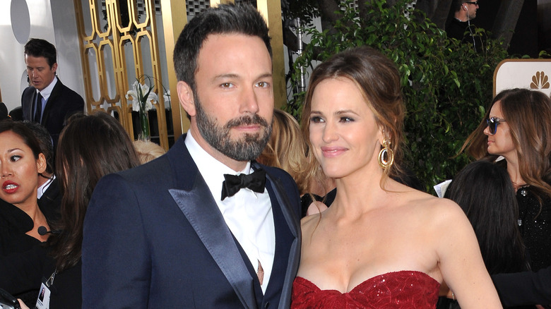 Jennifer Garner and Ben Affleck posing