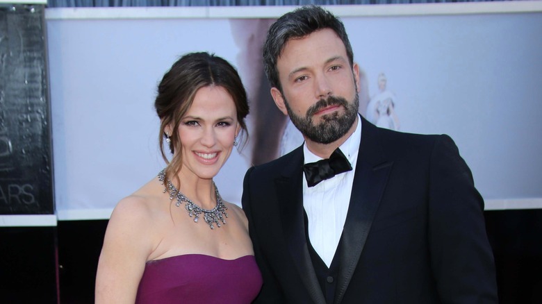 Jennifer Garner and Ben Affleck posing