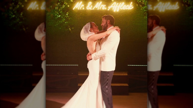 Jennifer Lopez and Ben Affleck wedding photo