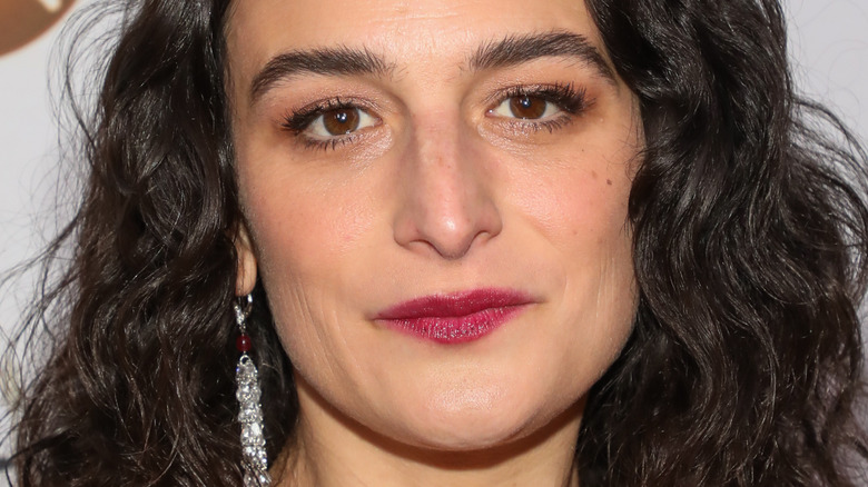 Jenny Slate curly brown hair