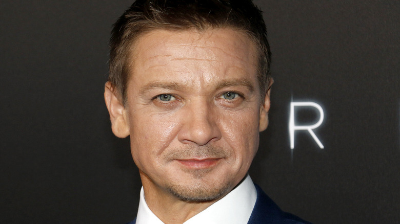 Jeremy Renner at Premiere