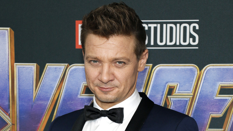 Jeremy Renner in tuxedo