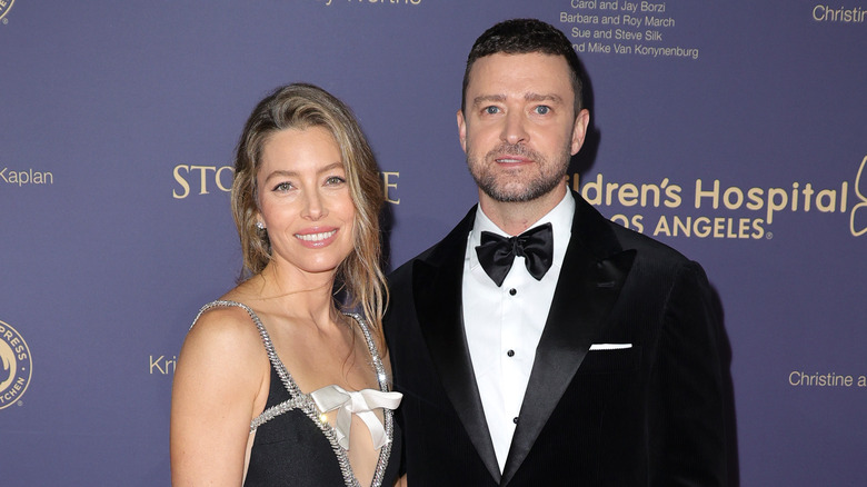 Justin Timberlake and Jessica Biel pose together