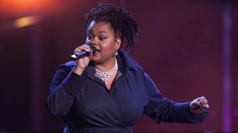 Jill Scott singing