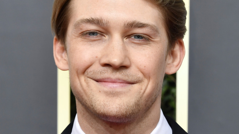 Joe Alwyn smiling