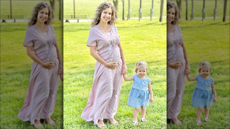 Abbie Duggar holding hand with daughter Grace