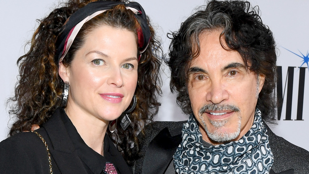 Aimee Oates and John Oates 