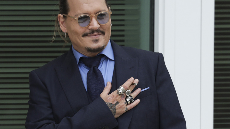 Johnny Depp acknowledges his fans