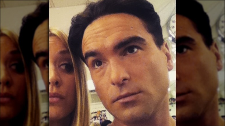 Johnny Galecki poses for selfie with Kaley Cuoco