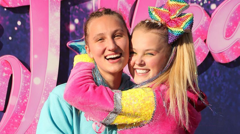 JoJo Siwa and Kylie Prew hugging