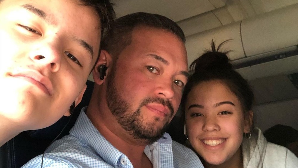 Collin Gosselin, Jon Gosselin, and Hannah Gosselin posing for a selfie on Instagram