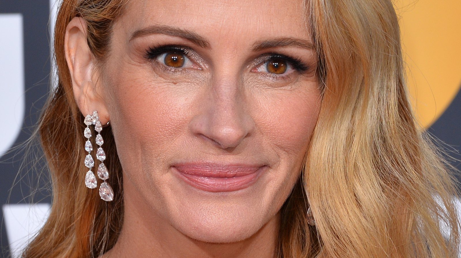 Julia Roberts Reveals Rare Glimpse Of Her Twins