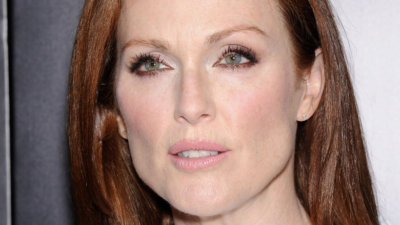 Julianne Moore eyebrows