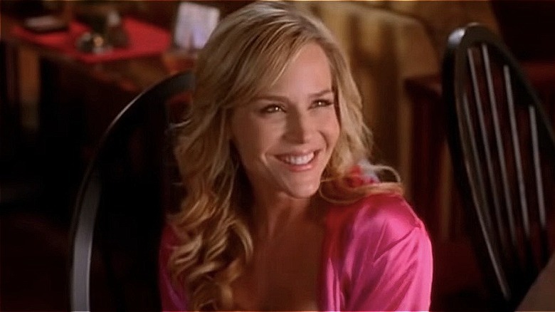 Julie Benz in Desperate Housewives