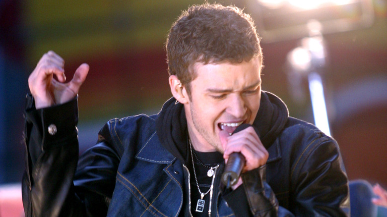 Justin Timberlake performing solo