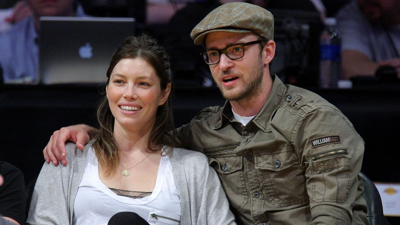 Justin Timberlake and Jessica Biel sitting together