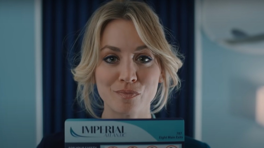 Kaley Cuoco smirking on 'The Flight Attendant'