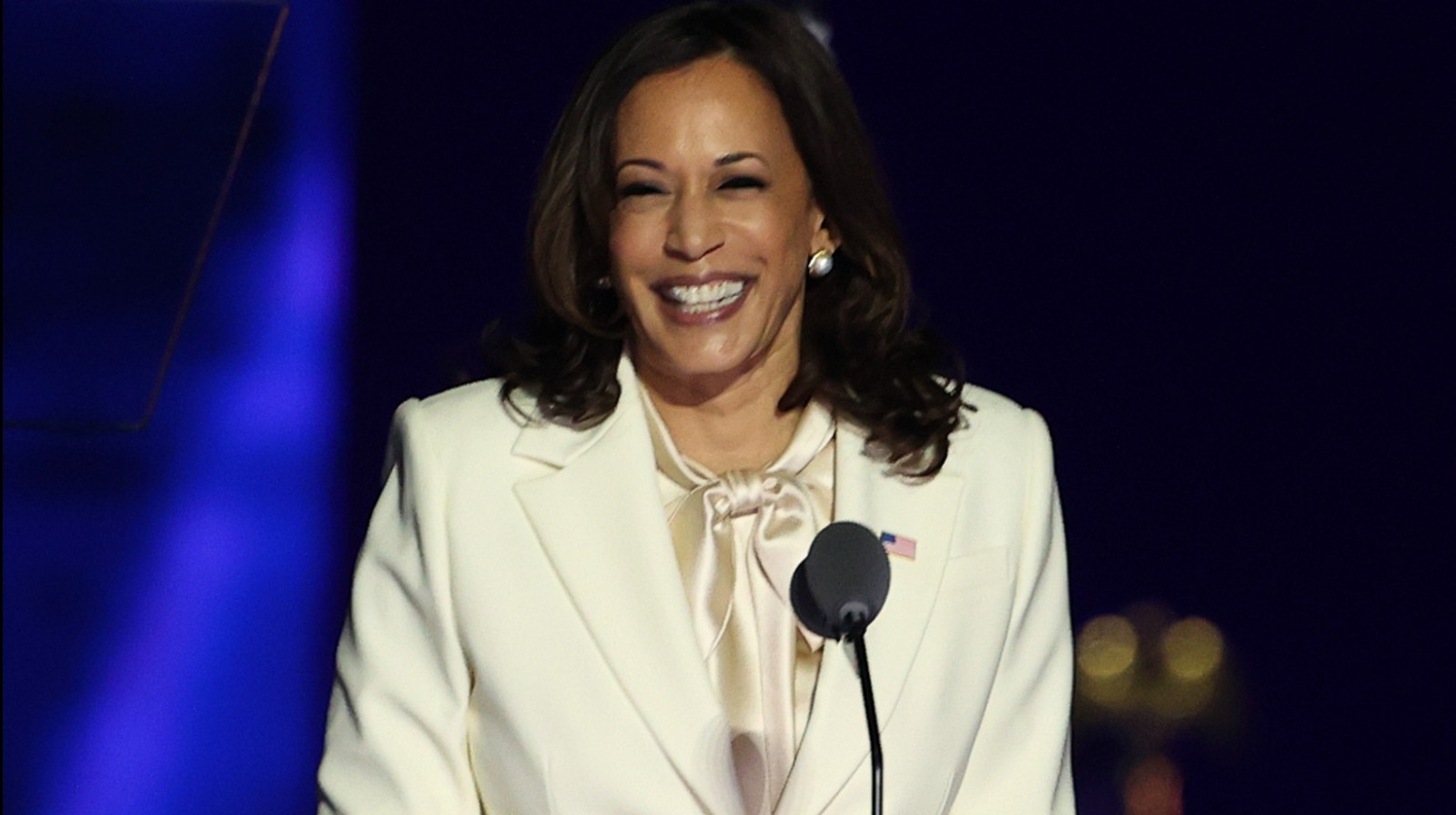 Kamala Harris' Body Language During Her Victory Speech Says A Lot