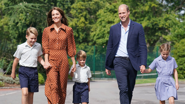 Kate Middleton and Prince William with their kids