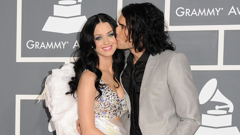 Russell Brand kissing Katy Perry