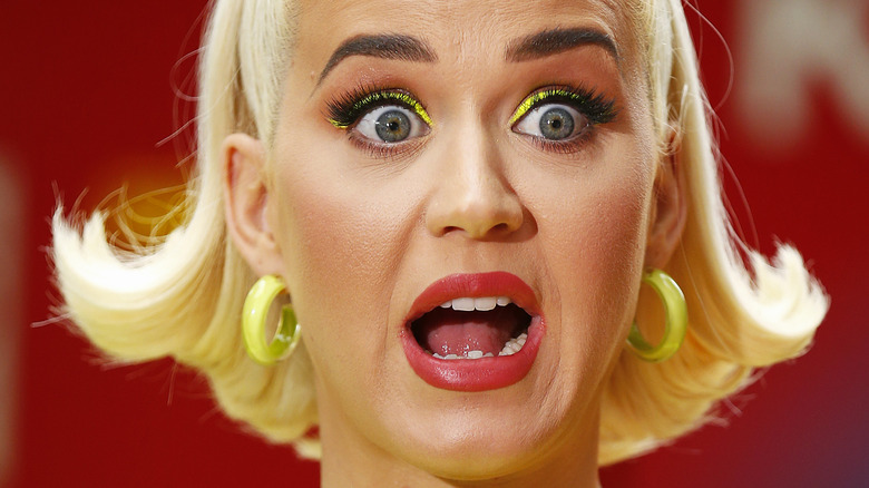 Katy Perry acting surprised 