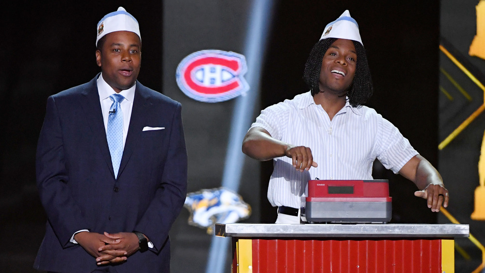 Kenan Thompson and Kel Mitchell reprising their Good Burger characters 