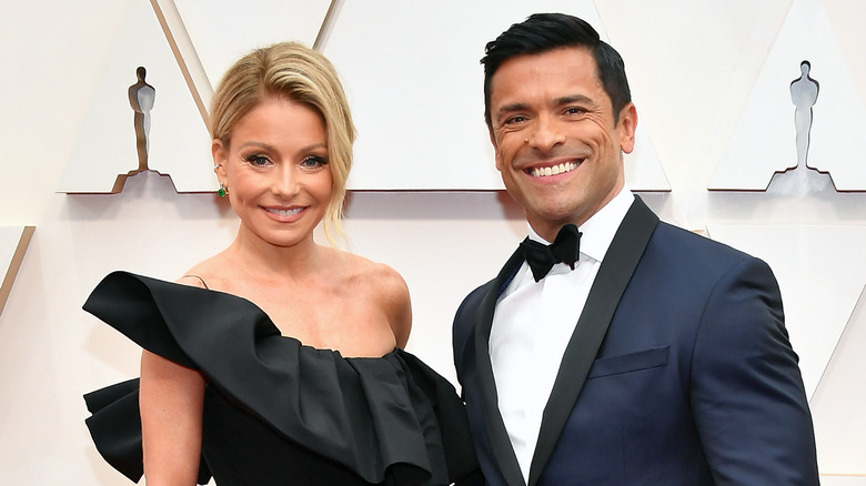 Kelly Ripa and Mark Consuelos