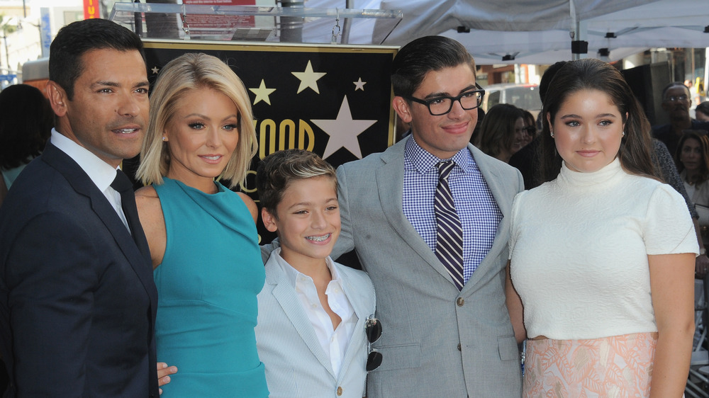 Kelly Ripa and family