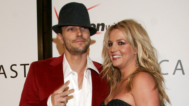 Kevin Federline and Britney Spears on the red carpet