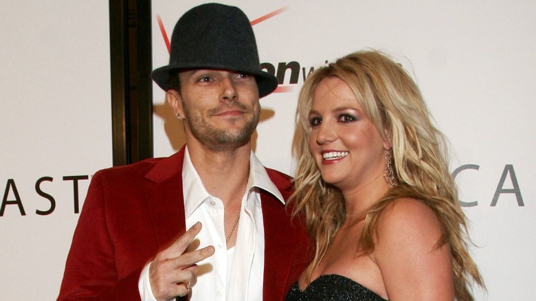 Kevin Federline and Britney Spears pose together