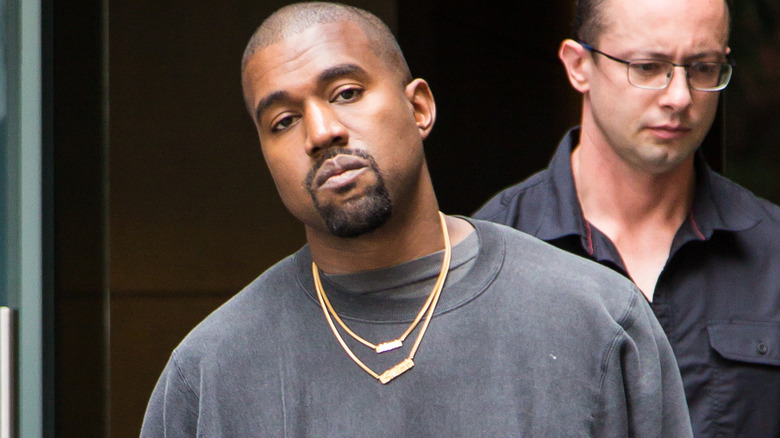 Kanye West gold necklace