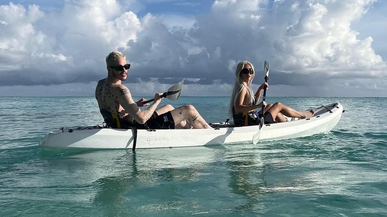 pete davidson kim kardashian in kayak