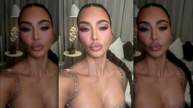 Kim Kardashian blows kiss in selfie