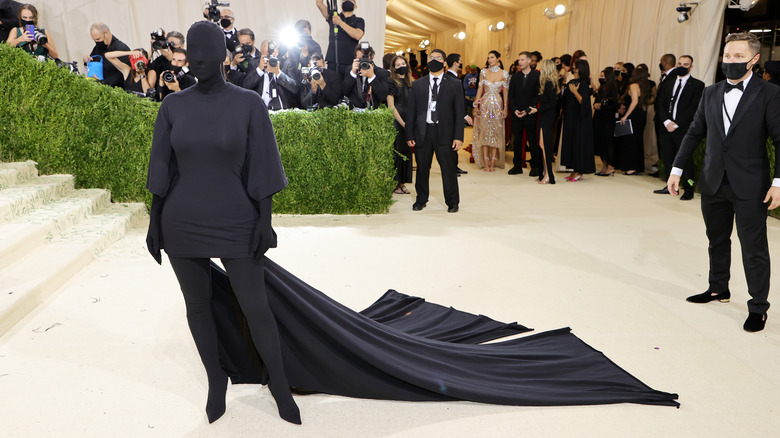 Kim Kardashian met gala