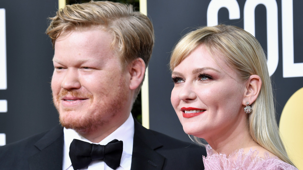 Jesse Plemons and Kirsten Dunst smiling