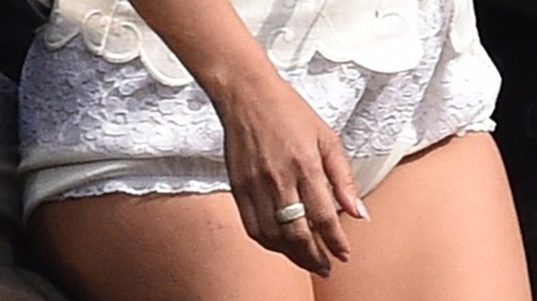 Kourtney Kardashian diamond studded wedding ring